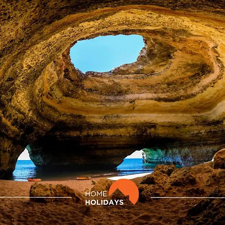 #219 Olhos De Agua Flat By Holidays شقة أولوز داغوا